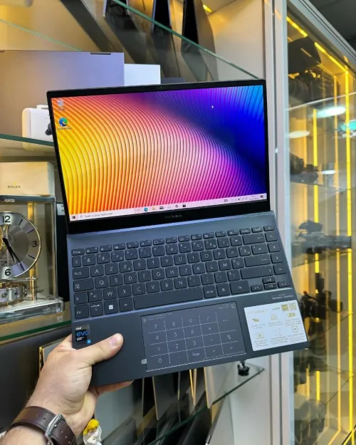 ASUS ZenBook 13 i5-11eme 16GB/512GB
