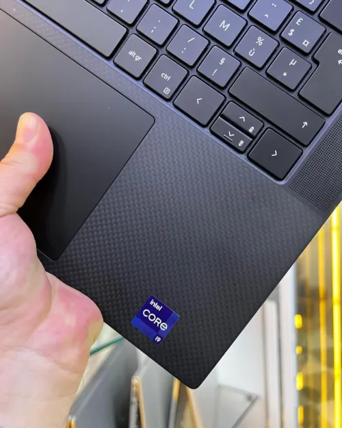 Dell XPS 15 2023 i9-12900HK 64GB/2048GB SSD 4K Tactile, Carte Graphique NVDIA RTX3050Ti.  X 