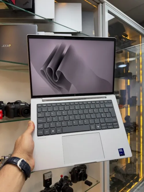 HP EliteBook 8 G1i - Ultra 7 Disponible chez Morsi store dz