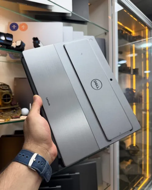 Latitude 7320 détachable i7/16GB/512GB Disponible Chez Morsi store de