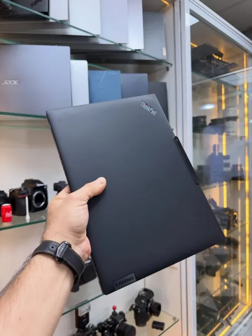 ThinkPad X13 Gen4 i5-13e 16/256 Tactile Disponible Chez Morsi store de