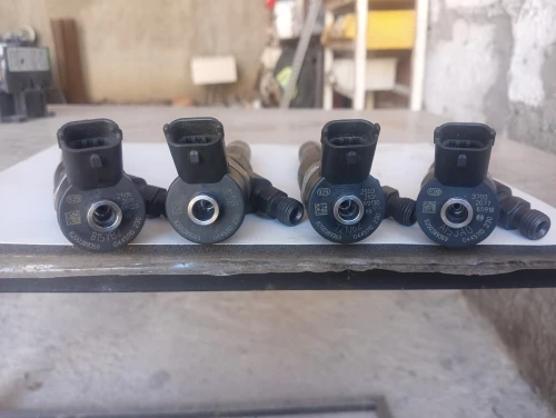 4 Injection Original Renault Laguna 2 Megane 2 1.9 dCi 8200389369