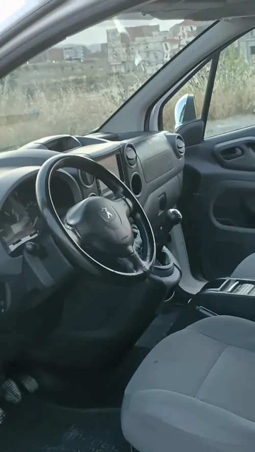 Peugeot Partner 2014 B9