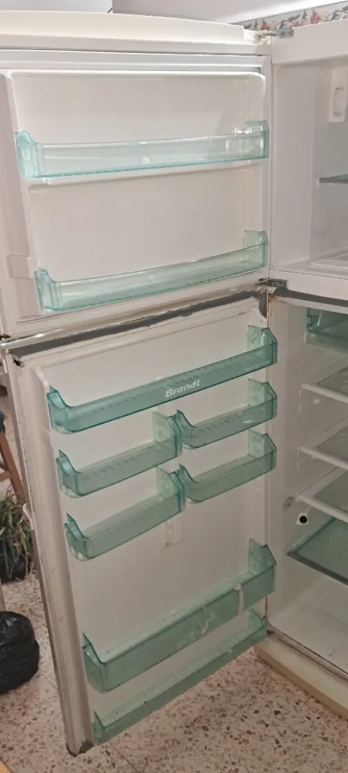 Frigo réfrigérateur