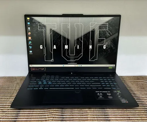ASUS TUF A17 Gaming RYZEN 7 7435HS RTX 4050 6GB 16GB 512GB 144Hz
