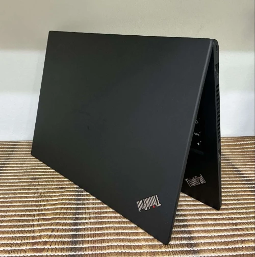 Lenovo Thinkpad T14 G2  i5 1145G7 16GB 256GB