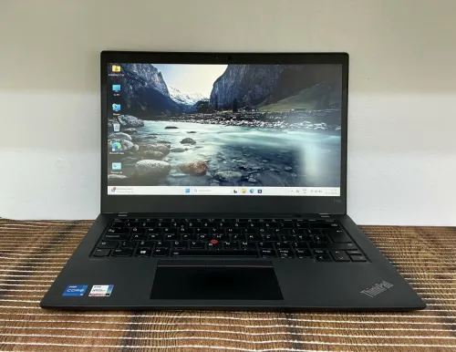Lenovo ThinkPad T14s Gen2 i5 1135G7 16GB 512GB 14"