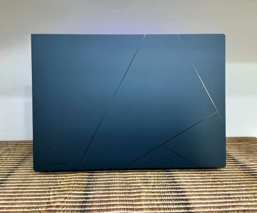 Asus ZenBook 14 Ultra 7 155H 32GB 1TB OLED 2.8K 120Hz
