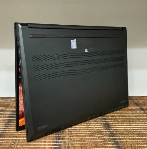 Asus VivoBook Pro 16 AMD Ryzen 7 5800H RTX 3050 4GB 16GB 512GB 120HZ