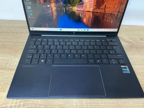 HP Dragonfly G4, 13,5" i5-1335U 16GB 512GB
