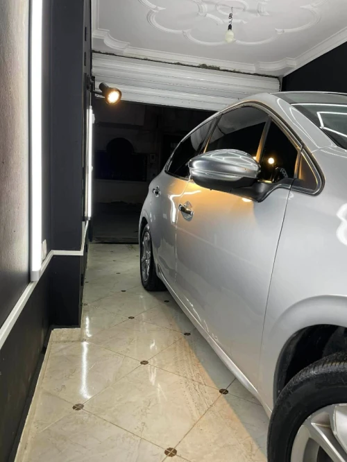 Peugeot 208 2015 Allure