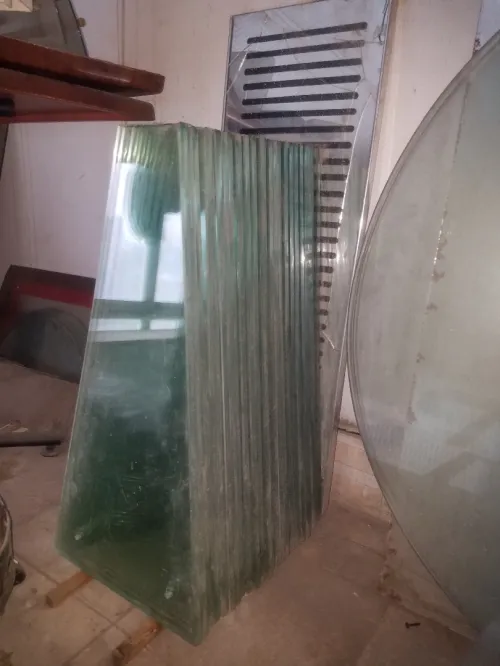 Escalier escargo en verre à vendre 