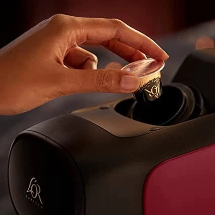 MACHINE À CAFÉ À CAPSULES LOR BARISTA ROUGE VELOURS PHILIPS - LM9012/50 - 19 bars - 9 capsules