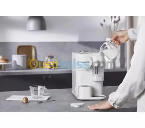 Machine a café DELONGHI NESPRESSO LATTISSIMA ONE EN510.W BLANCHE