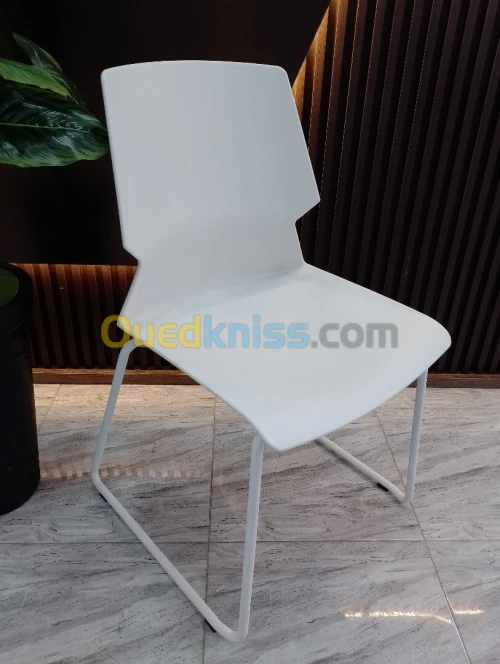 CHAISE VISITEUR / RECEPTION 