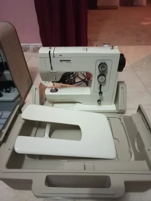 Machine à coudre 