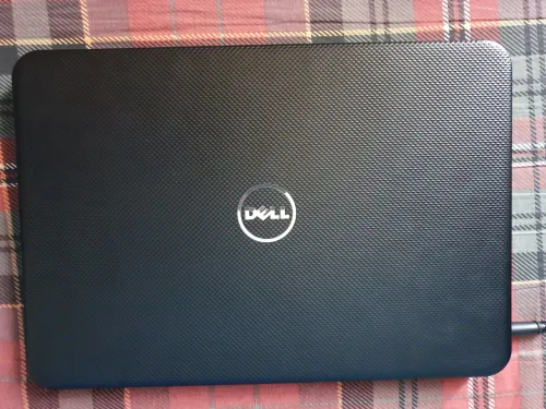 DELL Laptop (Sans batterie)