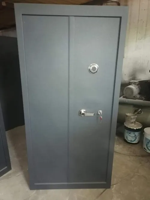 ARMOIRE MÉTALLIQUE 
