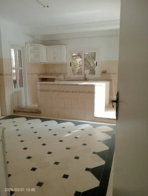 Location Appartement Niveau de villa F5 Alger Bouzareah