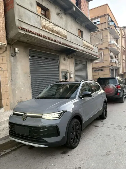 Volkswagen Tahru 2025 Ful option