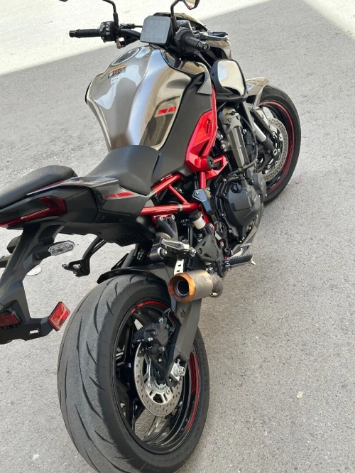 Kawazaki Z900 2026