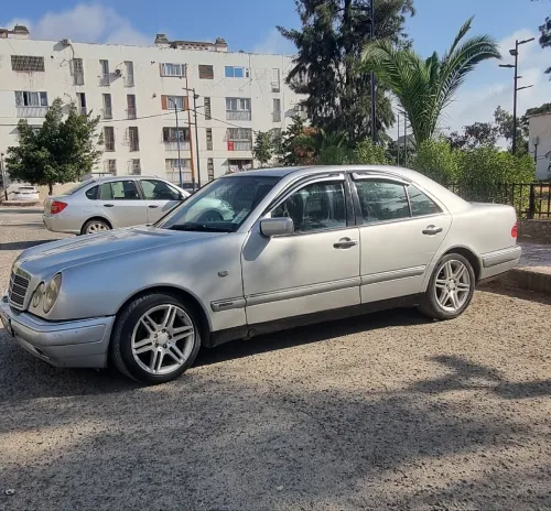 Mercedes Classe E 1997 Classe E