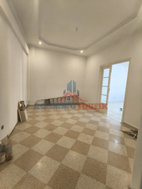 Location Appartement Niveau de villa F3 Alger Cheraga
