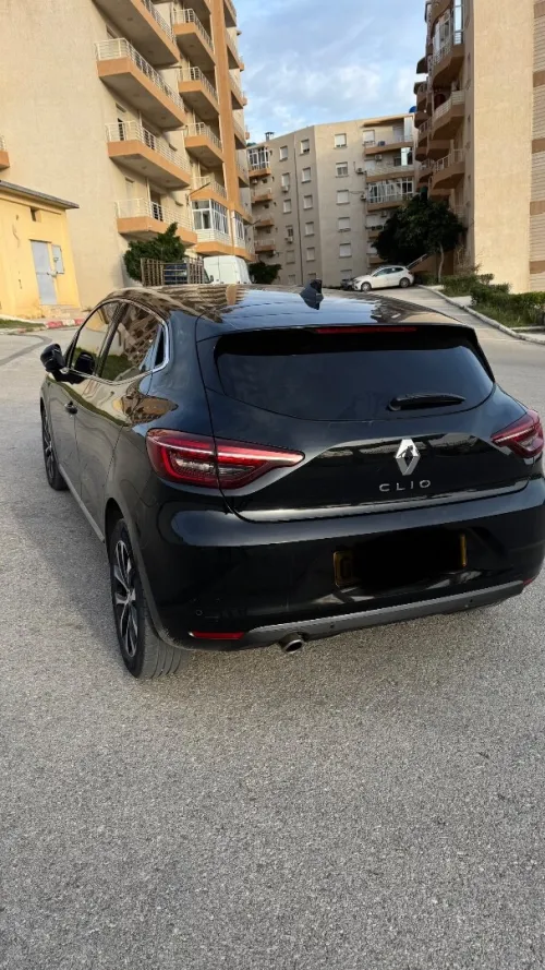Renault Clio 5  2023 Intense+
