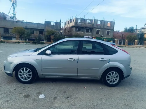 Ford Focus 5 portes 2007 Focus 5 portes