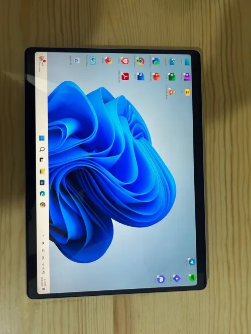 MICROSOFT SURFACE 10 PRO
