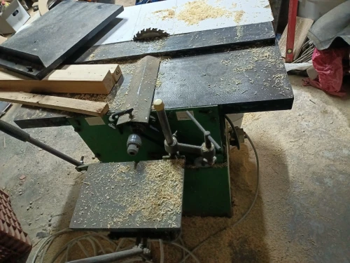 Machine bois 