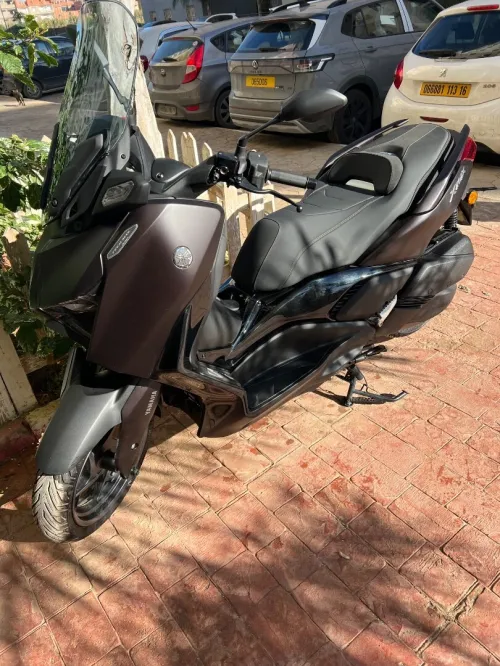 Yamaha Xmax 300 tech max 