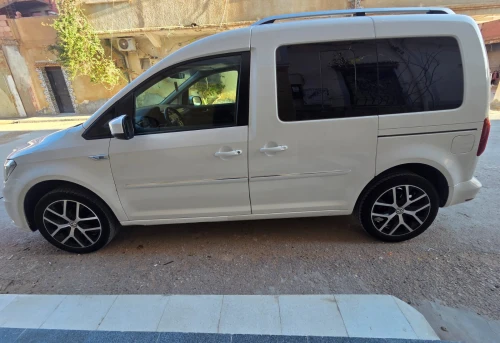 Volkswagen Caddy 2018 Highline