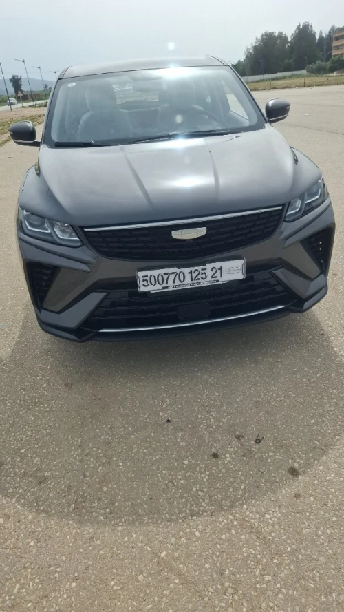 Geely Coolray 2025 
