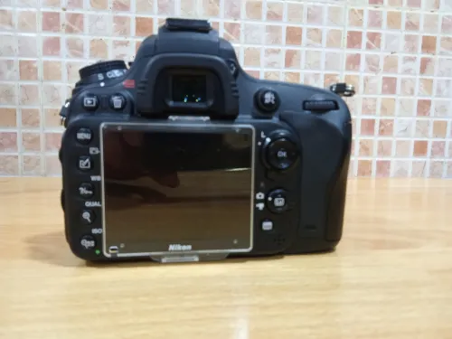 Matériel de photographie-Nikon d600 7k-objectif tamron sp 70-200 f2.8 di vc usd g2 -Flash tt 685n
