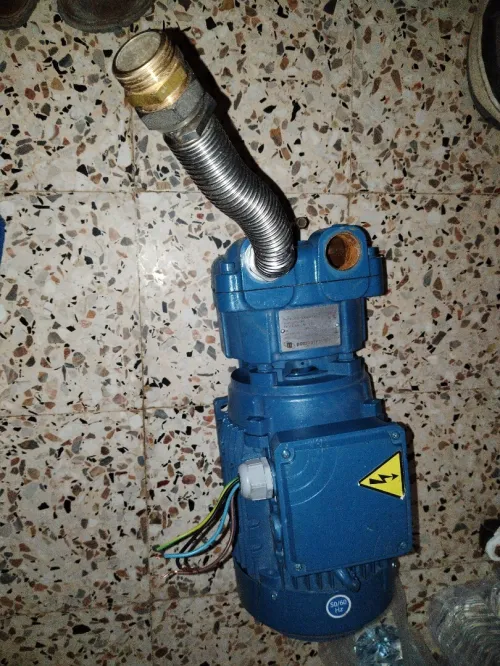 Pompe à vide à anneau liquide 