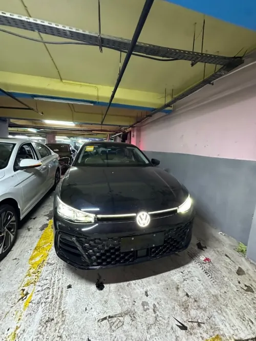 Volkswagen Passat 2025 Pro