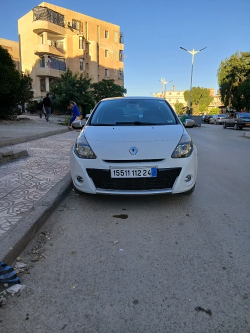Renault Clio 3 2012 Night and Day