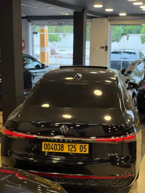 Volkswagen Passat 2025 Pro