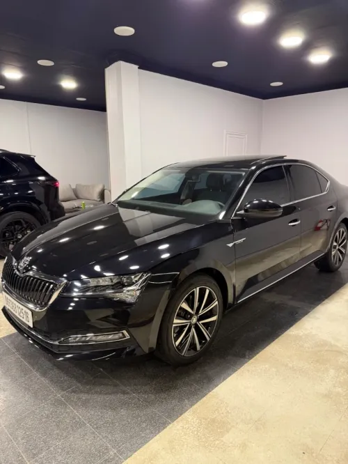 Skoda Superbe 2025 Luxury