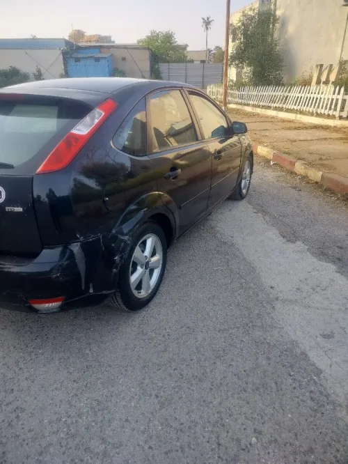 Ford Focus 4 portes 2007 Focus 4 portes