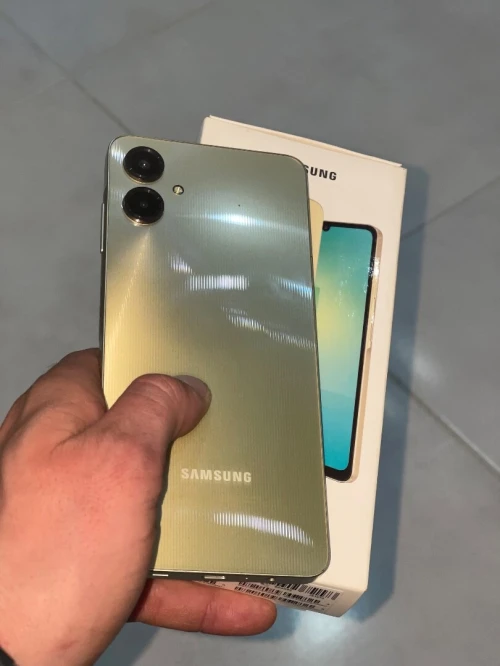 Samsung A06