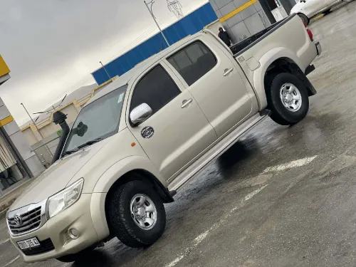 Toyota Hilux 2015 LEGEND DC 4x4