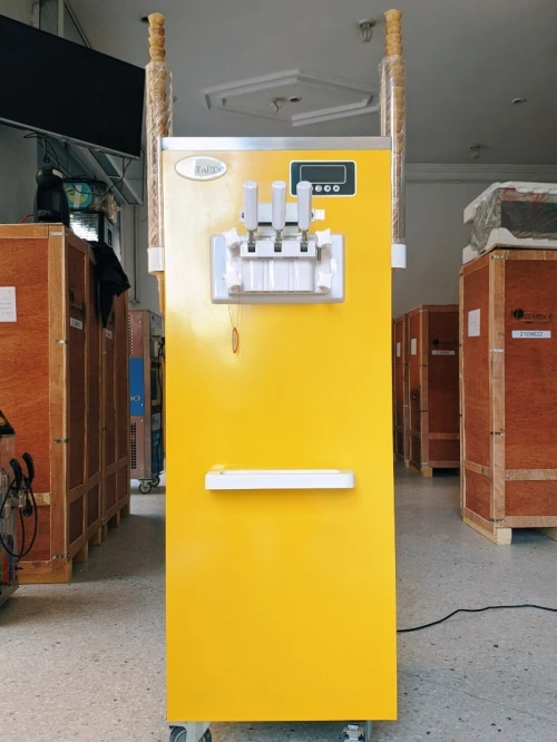 Machine ice cream Granita
