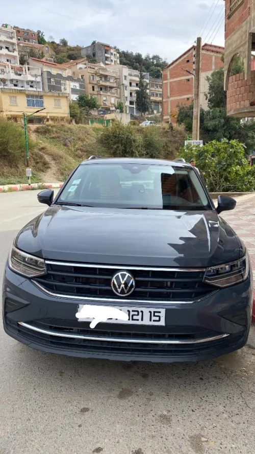 Volkswagen Tiguan 2021 