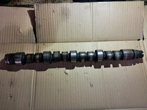 Arbracam clio 1.9 .Renault 19 .206 essence + volo moteur 206 essence