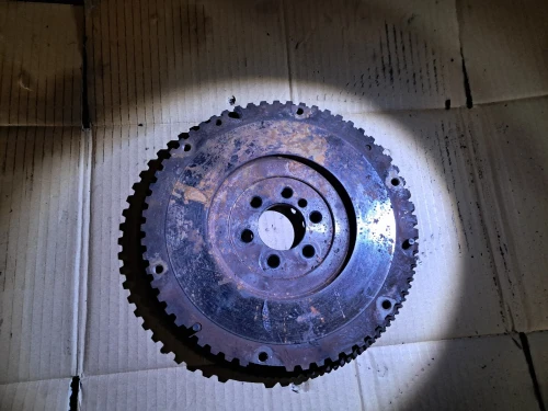 Arbracam clio 1.9 .Renault 19 .206 essence + volo moteur 206 essence