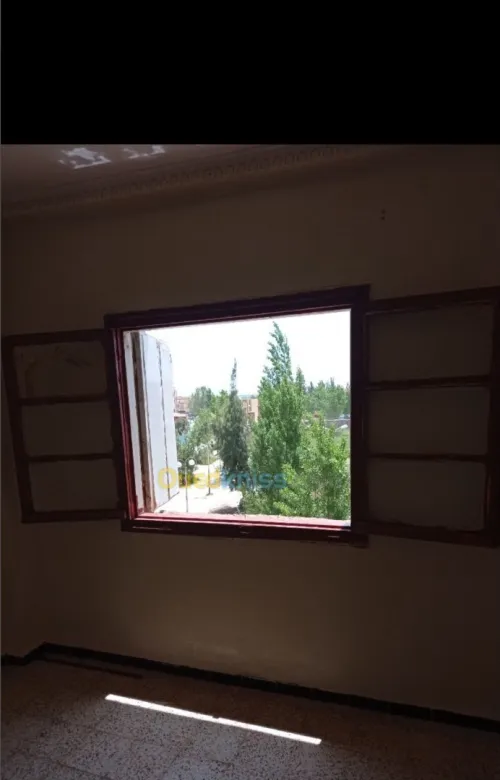 Vente Appartement Tiaret Tiaret