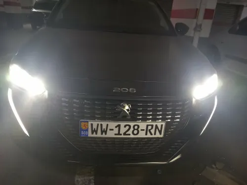 Peugeot 208 2022 Allure