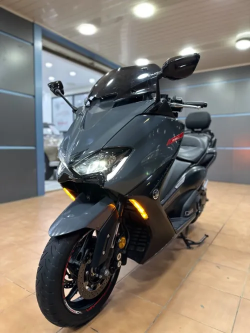 Yamaha Tax 560 2022